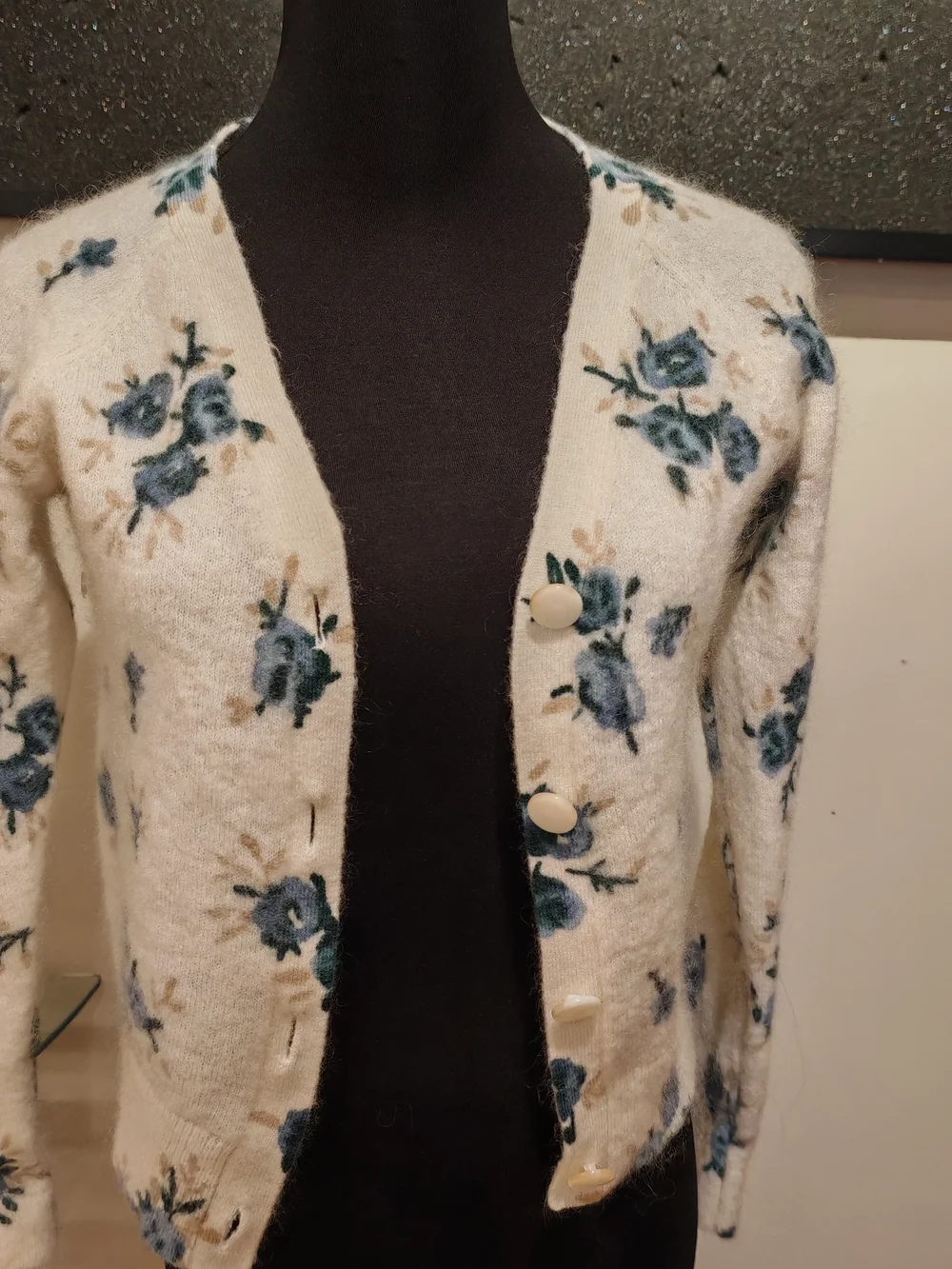 Sézane Nerys Cardigan - Picture 10 of 15